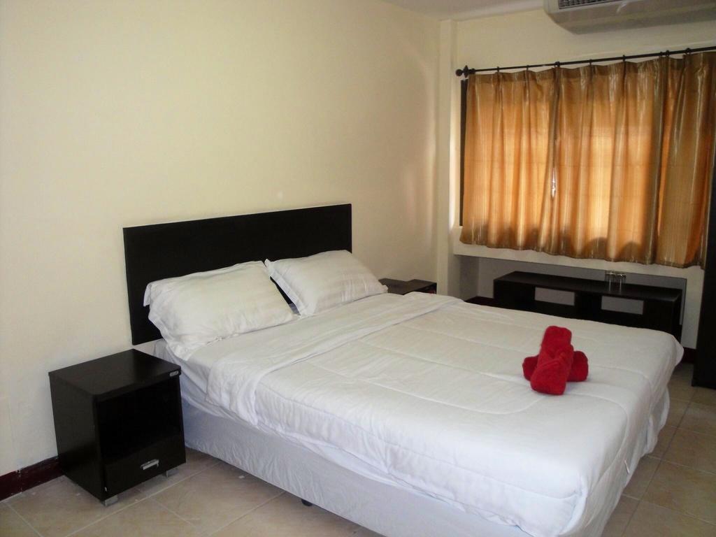 Sandman Hotel & Sports Bar Pattaya Ruang foto